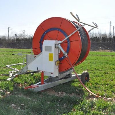 Irrigateur agricole moteur à rouleaux de tuyau rigide Sprinkler pour l'irrigation de 210V pour une efficacité maximale de l'irrigation