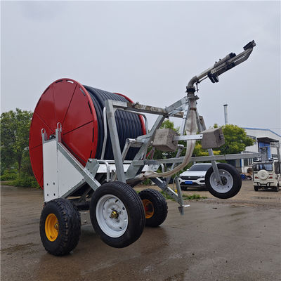 Irrigateur à rouleaux de tuyau et durable pour les terres agricoles Diamètre 236 cm Solution professionnelle
