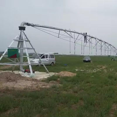 2200 KG Design Système d'irrigation central pivoté automatique Machine d'irrigation à pistolet à pluie du Shandong