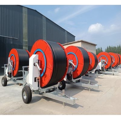 Fermes Machine automatique d'irrigation d'eau à propulsion autonome avec bobine de tuyau de turbine hydraulique et caractéristiques Système d'irrigation