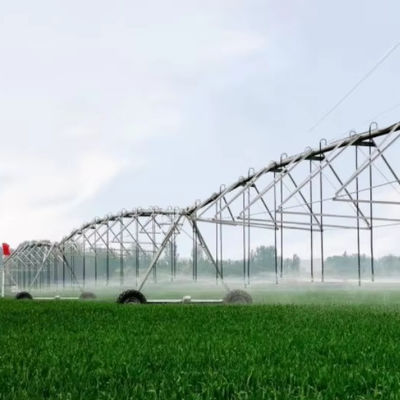 Centre d'économie d'eau Système d'irrigation pivot pour la technologie agro-auto-solaire