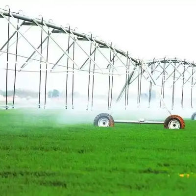 Fermes sans pareil avec centre d'économie d'eau, système d'irrigation pivot et moteur