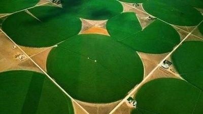 230 kg de centre métallique pour une couverture optimale du champ et une eau durable