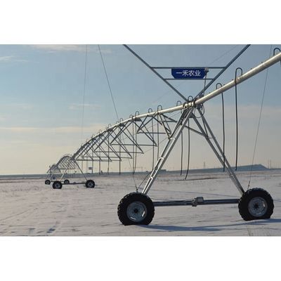 Système d'irrigation intelligent Metal Gear Optimiser la croissance et économiser l'eau efficacement Diamètre 168 cm Boîte de vitesses moteur numérique