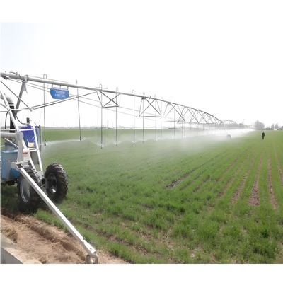 Système d'irrigation pivoté du centre agricole de légumes avec pulvérisateur latéral sans fil et télécommande
