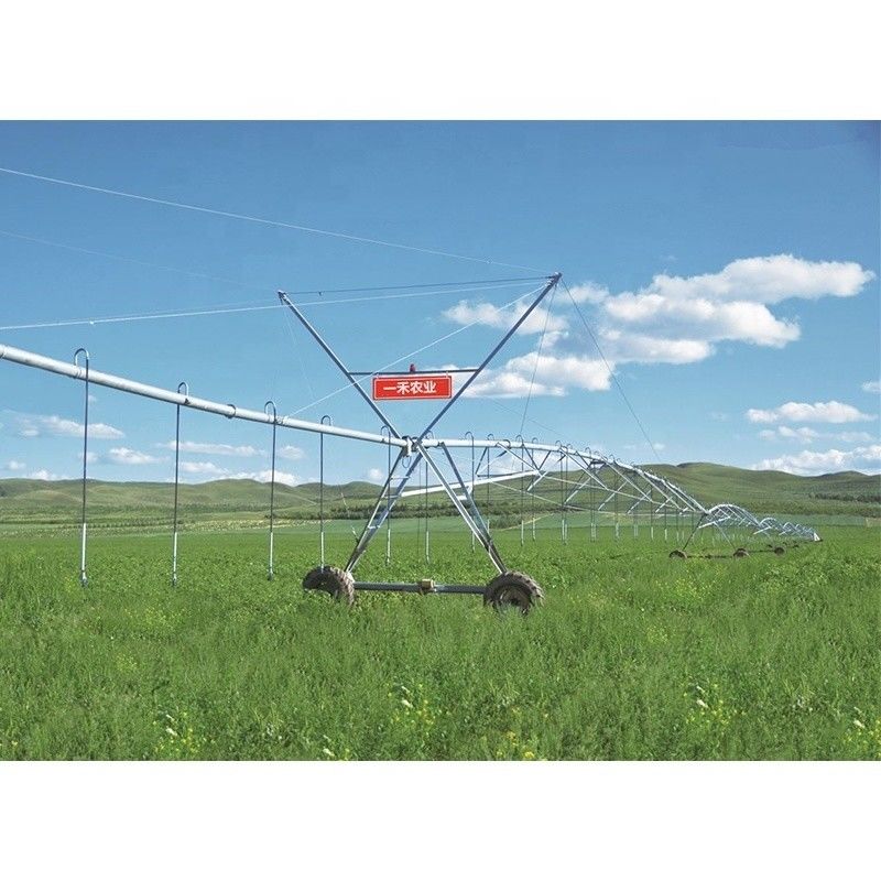 Système d'irrigation à pivot électrique pour l'irrigation par aspersion linéaire