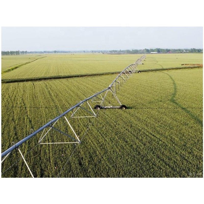 Augmentez la productivité de votre ferme et de votre jardin avec notre système d'irrigation pivoté tractible de 5 à 100 hectares