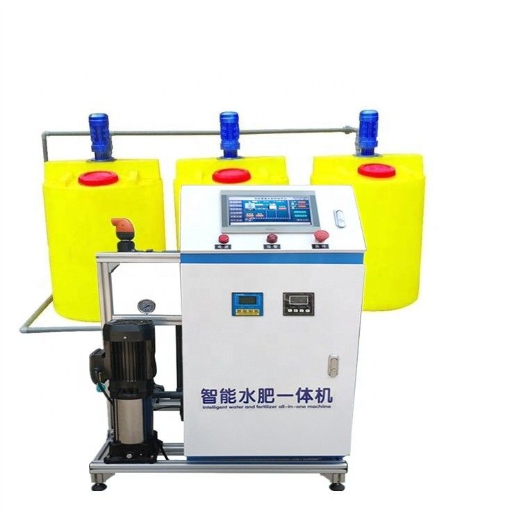 Système d'irrigation des terres agricoles 32 cm de diamètre Machine intelligente d'eau et d'engrais pour une agriculture améliorée